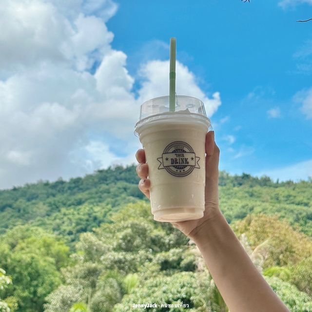 คาเฟ่ลับบนเขา บ้านฉางระยอง อาหารอร่อยมาก