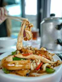 布袋澳發記海鮮，即開即食用料堅