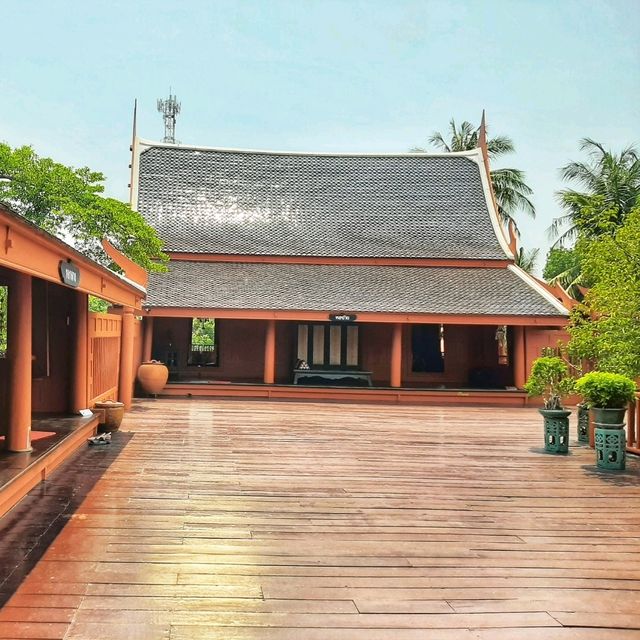 อุทยาน ร. 2  ของดีมีคุณค่าน่าเยี่ยมชม