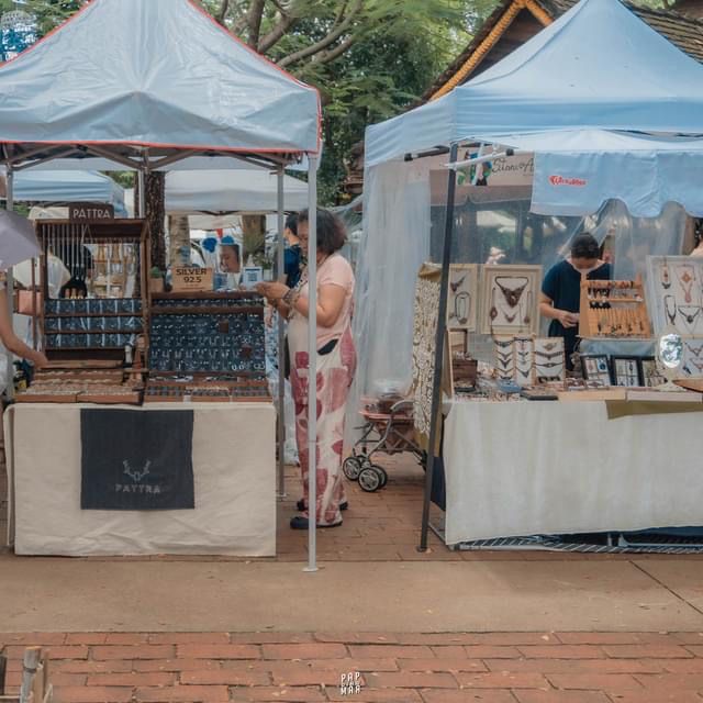 Jing Jai Market 