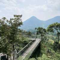 THE UPPER CLIFT | THE LARGEST CAFE IN SENTUL WITH MOUNTAIN VIEWS