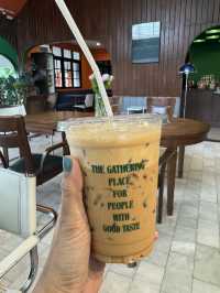 Thursdae 🤍 ร้านชาน่ารัก พิกัดย่านกองบิน 41 🥤