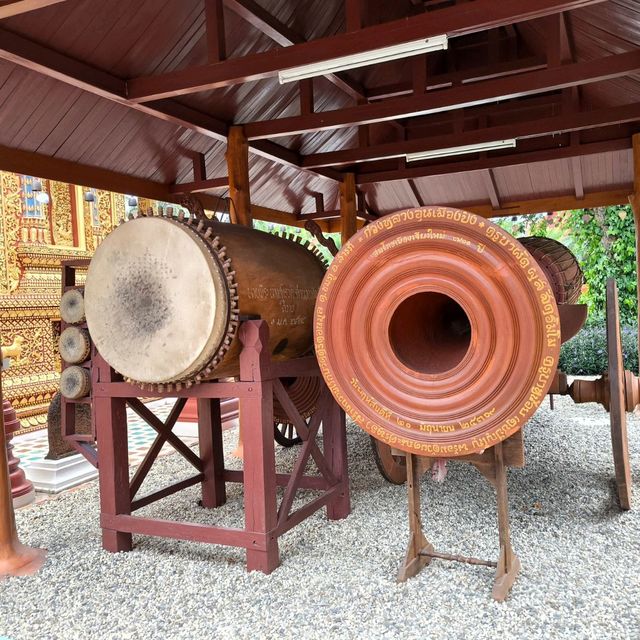 วัดศรีดอนมูล วัดสวยที่คนมามูเยอะ