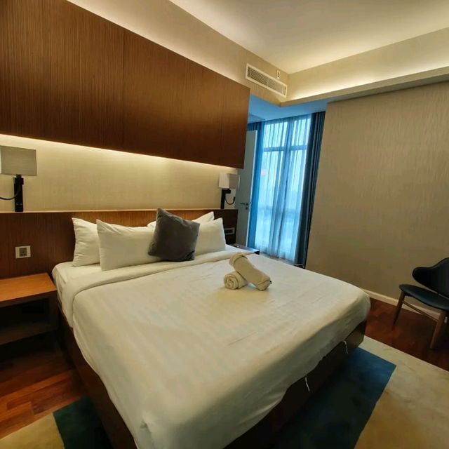 A GEM with TRX view in the heart of the city