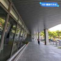 台南-外觀如書本堆疊的知識結晶：鹽埕圖書館