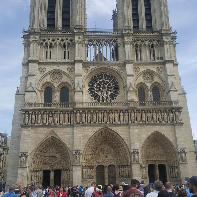 Four Must-See Landmarks in Paris
