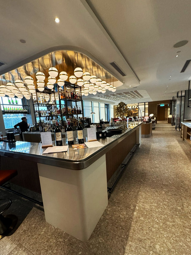 🥂 Sky view Bar