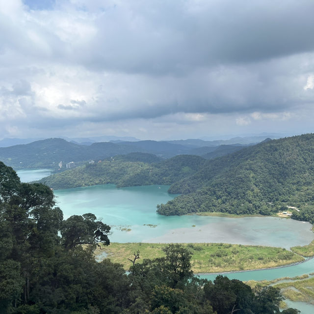 Day Trip to Sun Moon Lake with Air, Land and Water Experience