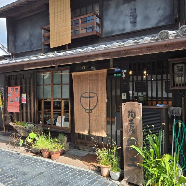 落ち着いた町並を散策しよう！！！