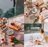 ที่พักหรูพร้อมเซ็ตชาแสนอร่อย 