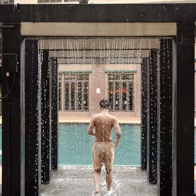 พักผ่อนใจกลางป่าตองกับ Novotel Phuket Vintage Park