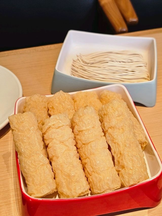 🍲台灣人氣爆紅排隊火鍋～肉多多