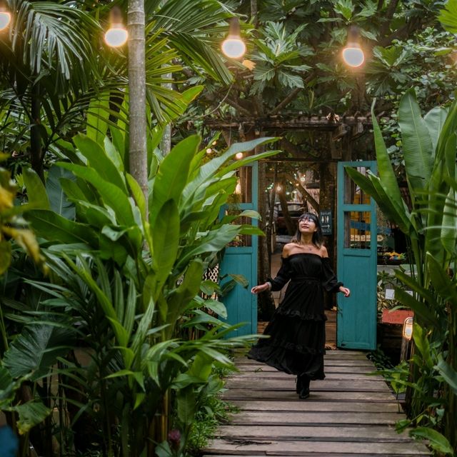 คาเฟ่สวยบรรยากาศดีเหมือนอยู่ในนิทานที่นครปฐม