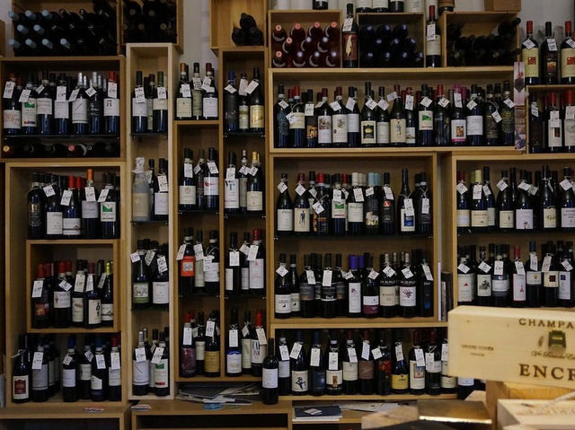 【イタリア・トリノ】こだわりの品揃えDepepe Vini