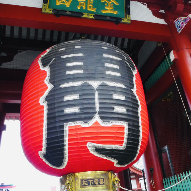 Tokyo’s Timeless Treasure: Exploring Sensoji Temple in Asakusa!