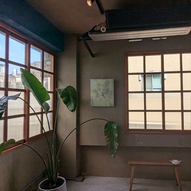 台南小巷弄-日式老宅的侘寂風咖啡：Present Coffee 