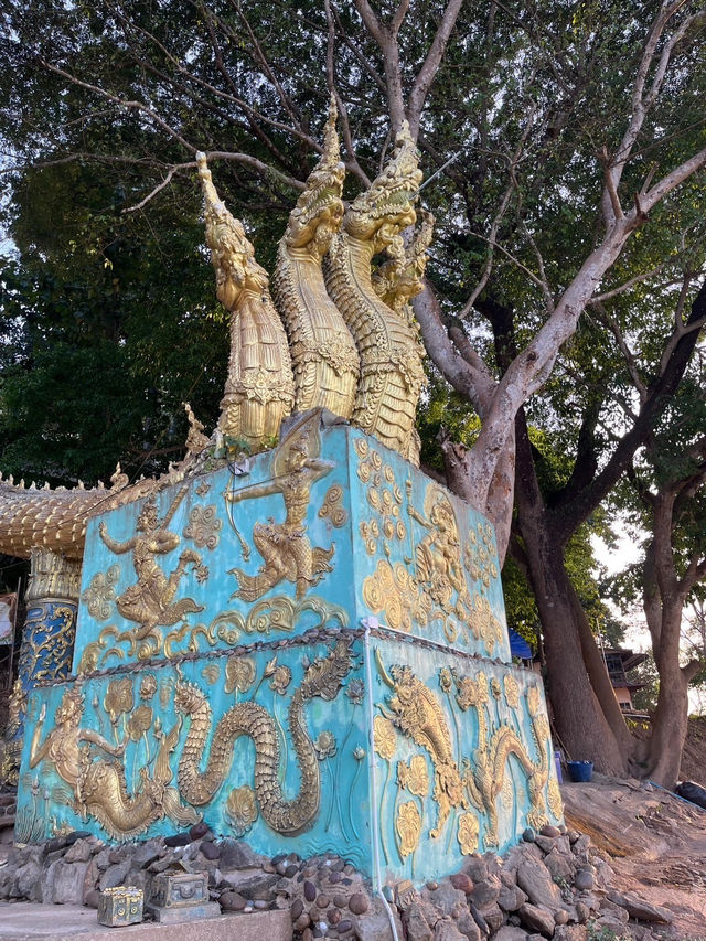 วัดพระธาตุดอยแม่ย่าม่อน