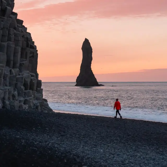 48 Hours in Iceland: Lava, Waterfalls, and a Whole Lot of Wind!