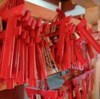 ศาลเจ้าฮิเอะที่มีเสาโทริอิเรียงรายอีกแห่งในโตเกียว
