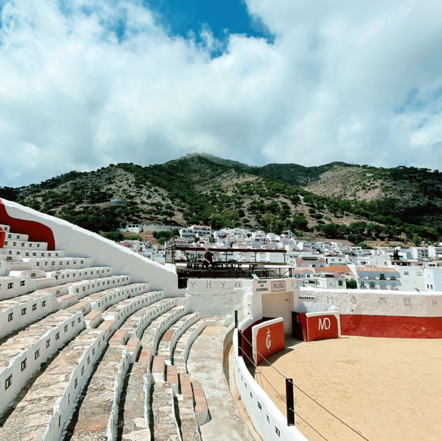 The picturesque Mijas Pueblo in Spain will capture your heart and imagin