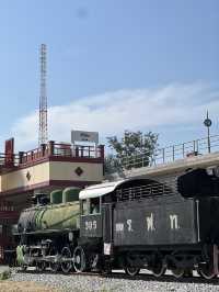 เดินเที่ยวถ่ายรูปที่ สถานีรถไฟหัวหิน🚂