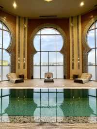 Luxury hotel with stunning pool✨✨