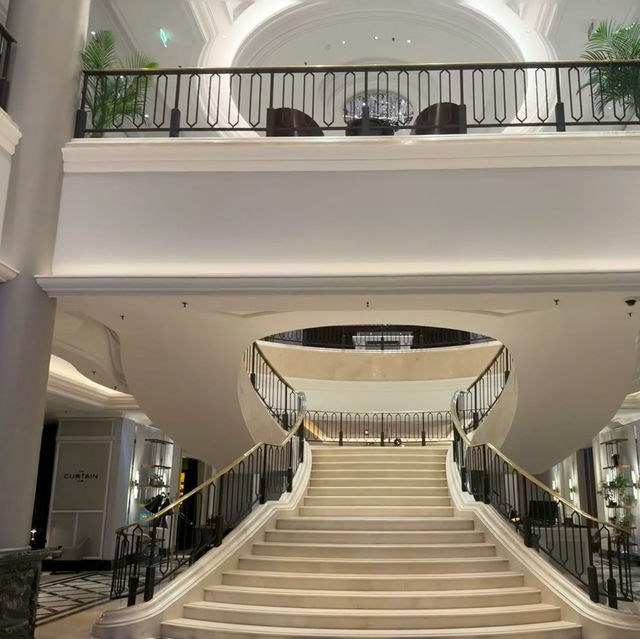 A Journey Through Time and Luxury: My Memorable Stay at The Ritz-Carlton Berlin