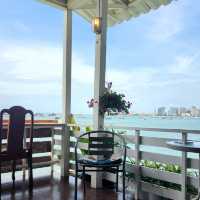  Banlay Home Cafe 