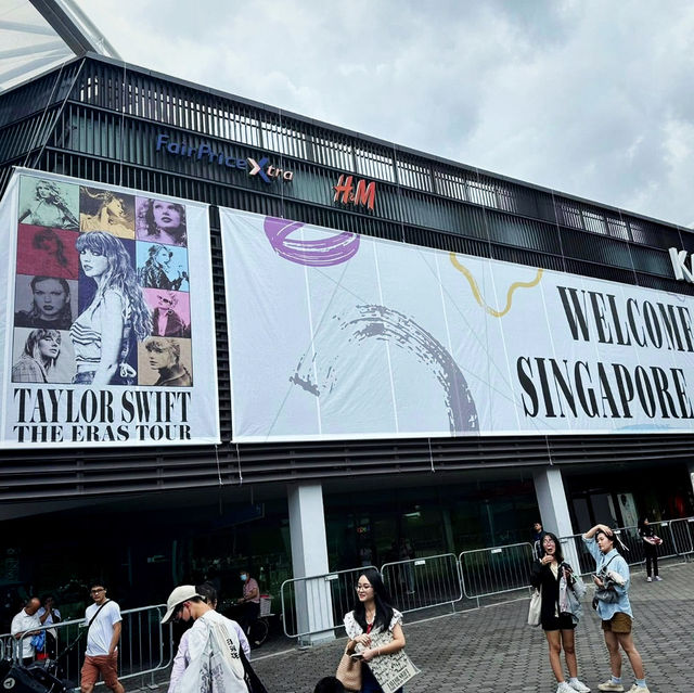 Taylor's Eras Tour: A Night to Remember in Singapore!