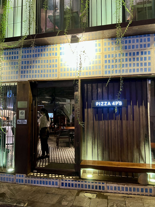 Exquisite dinner at Pizza 4P’s Hanoi🍕