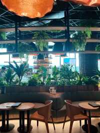 Legends Bar