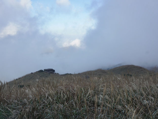 Into the Mist: The Enchanting Hike Up Sunset Peak