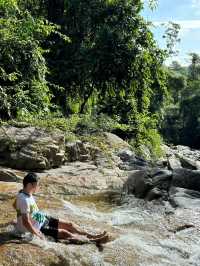 น้ำตกหลังที่พัก“ภูรุ่งแจ้ง” สงบ ธรรมชาติ ฮีลใจสุดๆ