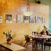 Homestyle Comfort at Tin Pot Cafe