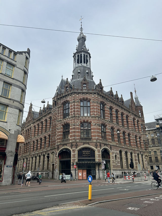 How to Explore Amsterdam in a Day