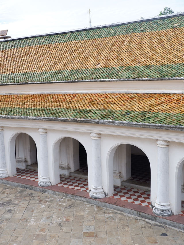 ไหว้พระขอพรที่องค์พระปฐมเจดีย์ จ.นครปฐม