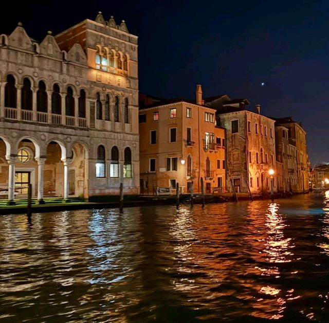Explore Venice on a Luxury Cruise 🚢🛶✨