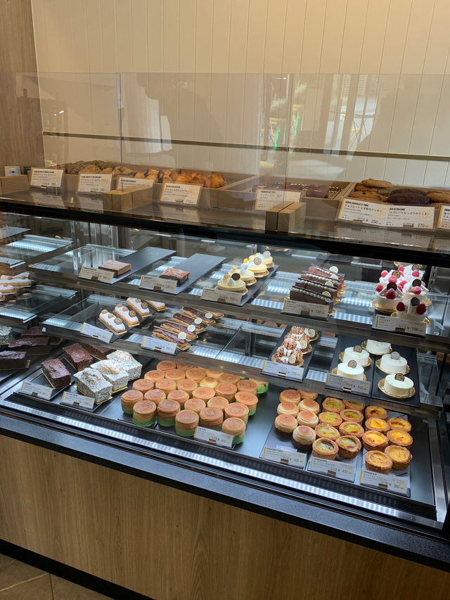 French Bakery Delight in Tokyo – Gontran Cherrier Aoyama 🥐