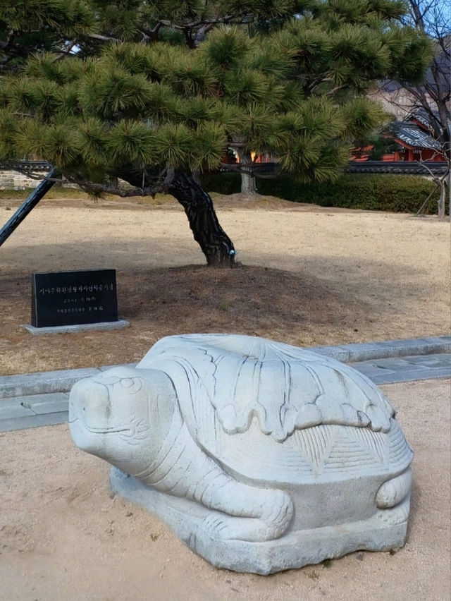 수로왕의 위엄이 깃든 곳, 수로왕릉 👑