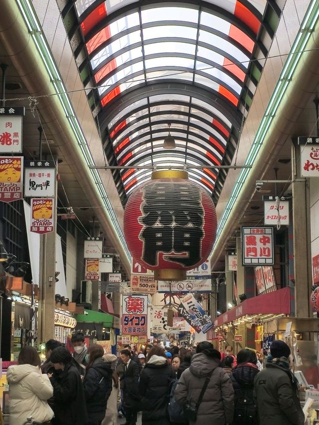 大阪黑門市場‐品嚐日本新鮮海產的最佳地方😋🤍