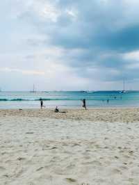 หาดในหาน – หาดสวย น้ำใส เล่นน้ำเพลินสุด