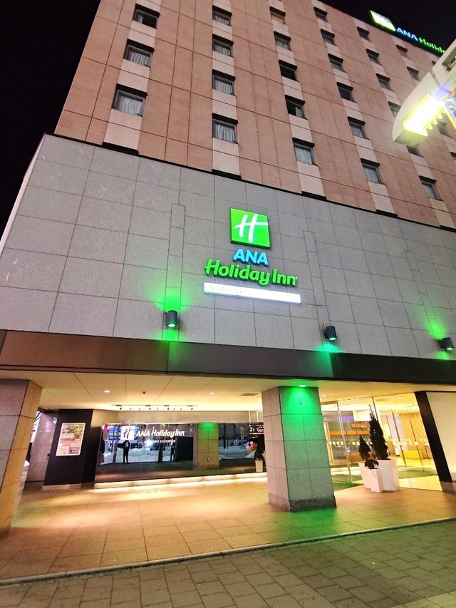 札幌住宿｜距離札幌薄野地標只要5分鐘路程平價商務酒店—札幌薄野全日空假日酒