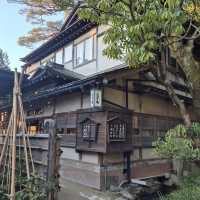 兼六園 (Kenrokuen, Kanazawa) – 日本三名園の一つ、美しき庭園