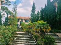 越南大叻市中心著名大學校區景點：Trường Cao Đẳng Đà Lạt，歐式園林藝術風格設計校區，適合打卡拍照📸