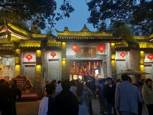 4 days Chengdu