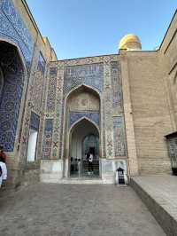 The beauty of Uzbekistan buildings 😍