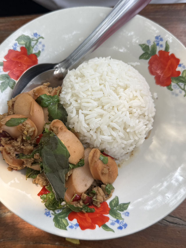 🤎 ร้านอาหารเช้า  |  อยู่ถนอมคาเฟ่ นครปฐม🥐🥨