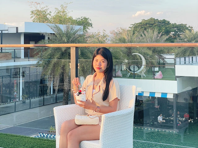 คาเฟ่ครอบครัวที่เด่นชัย 🧑‍🧑‍🧒‍🧒