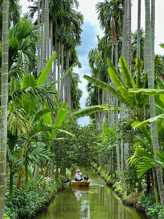 曼谷有氧森林系咖啡館 MiVana——玻璃屋裡的一整天