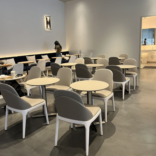 【台湾】CURISTA COFFEE Taipei City Hall Shop